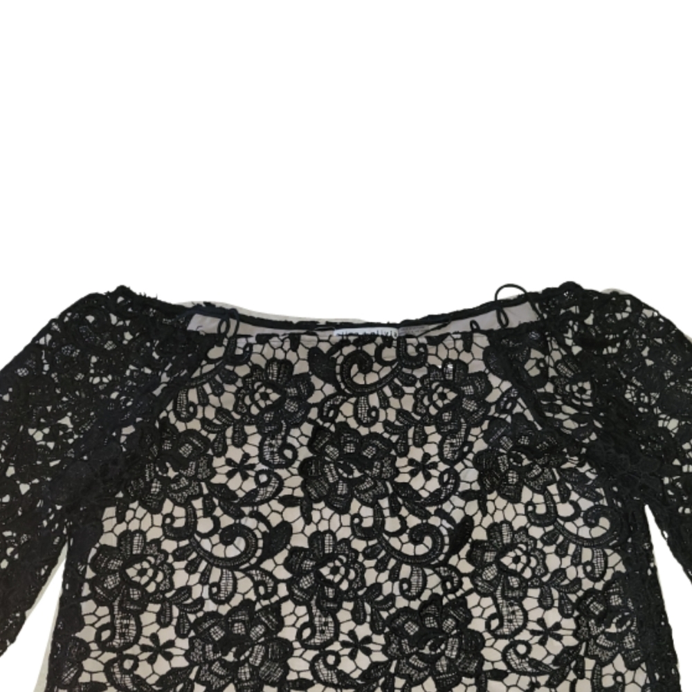 Alice+Olivia Prena Silk Blend Lace Trumpet Sleeve Top Black Size Small NWOT - Picture 11 of 15